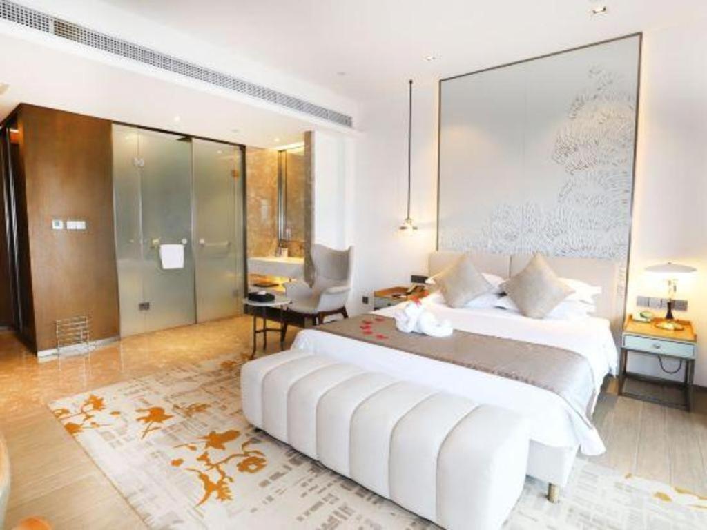 Rock Platinum Sea View Hotel Саня Екстериор снимка