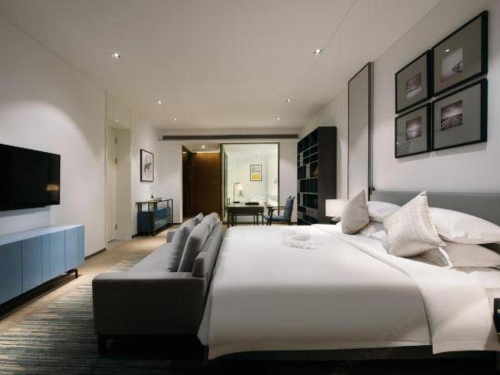 Rock Platinum Sea View Hotel Саня Екстериор снимка