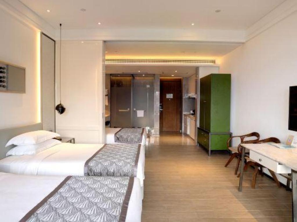 Rock Platinum Sea View Hotel Саня Екстериор снимка