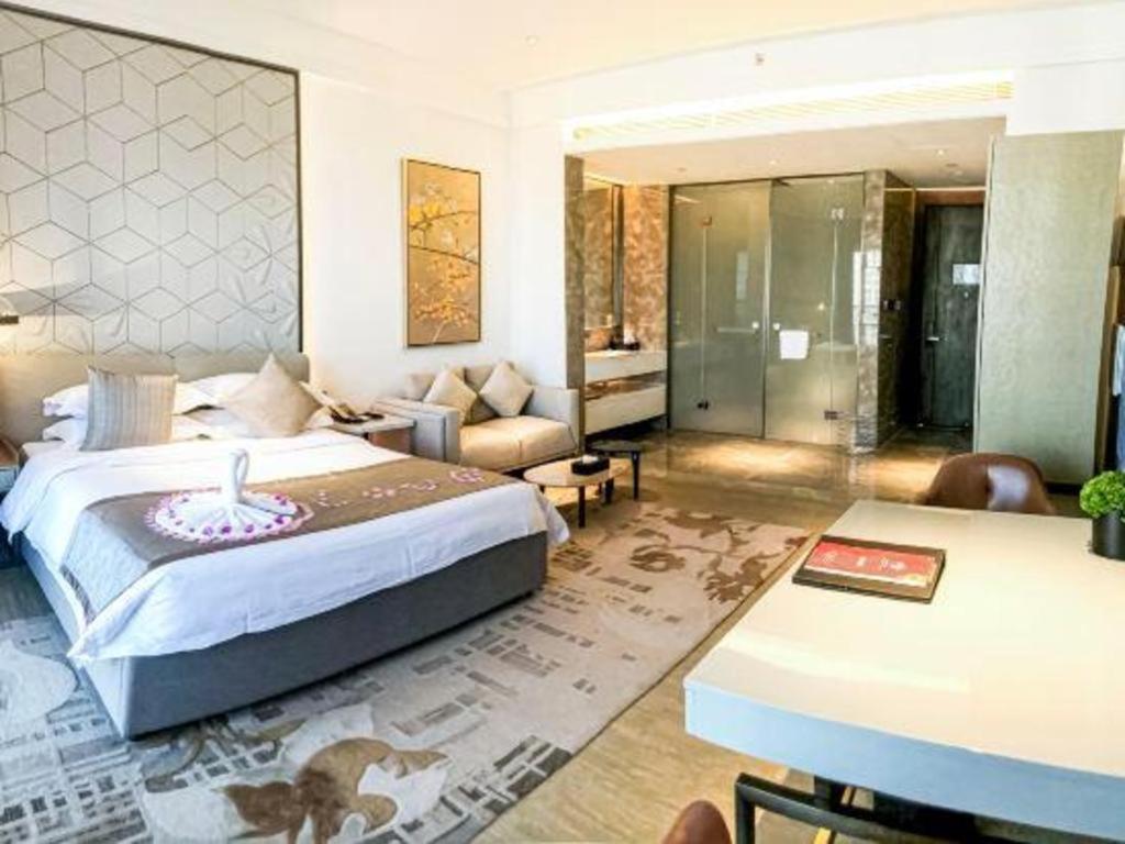 Rock Platinum Sea View Hotel Саня Екстериор снимка