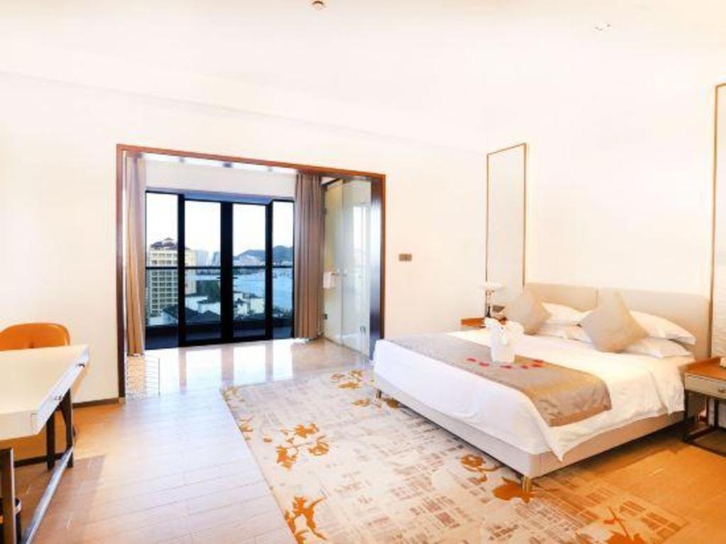 Rock Platinum Sea View Hotel Саня Екстериор снимка